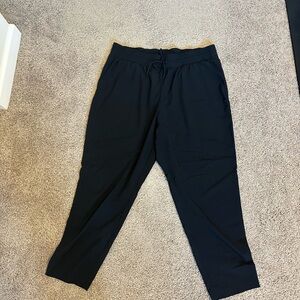 GAP Black Runaround Pants XL